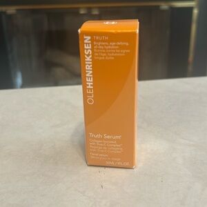 Banana Bright 15% Vitamin C Dark Spot Serum